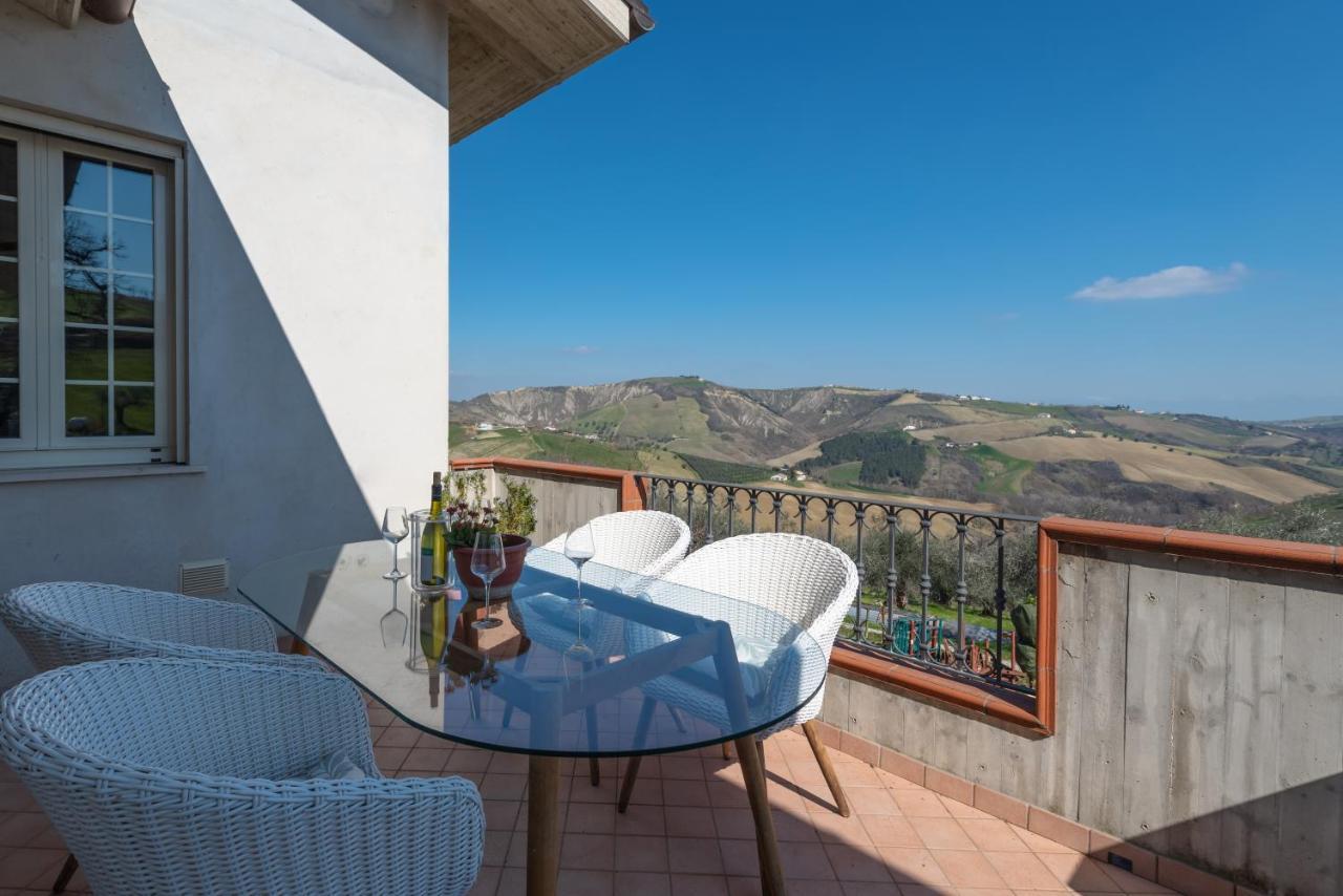 Villa Ferranti Abruzzo Montefino Exterior photo